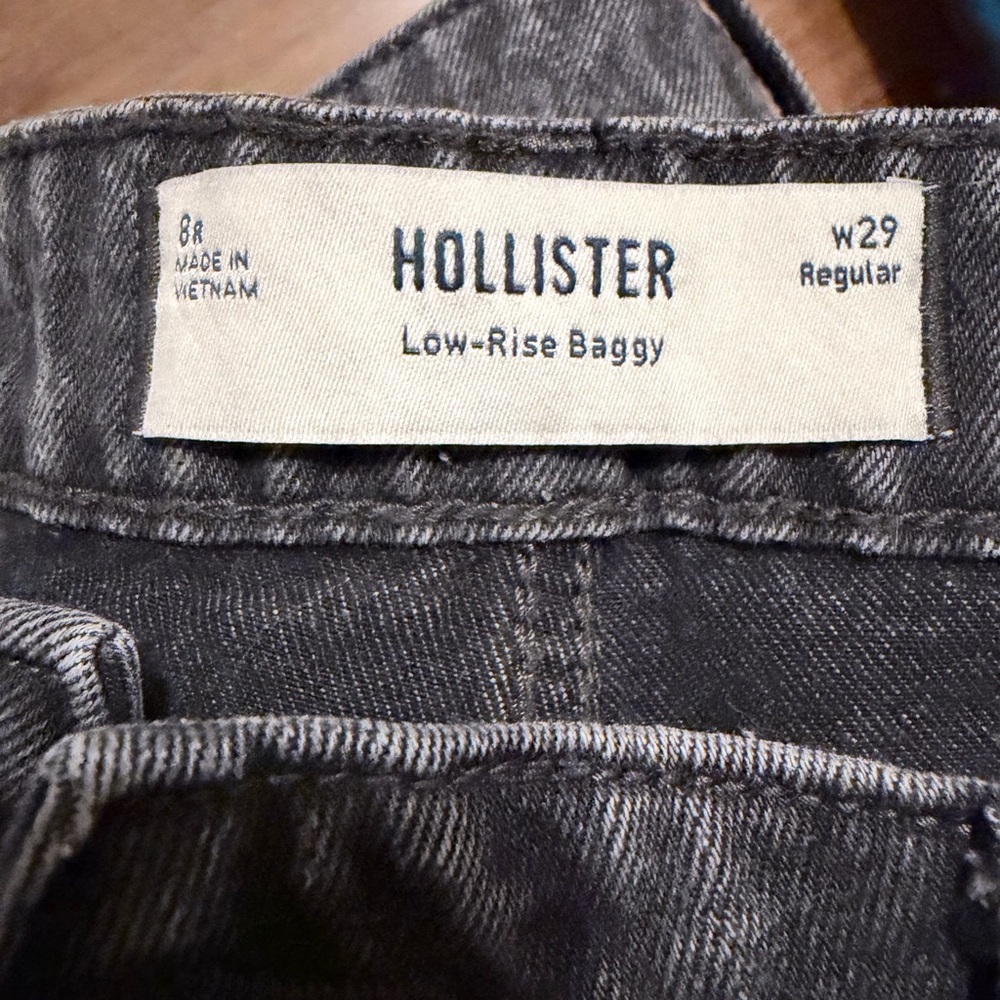 Hollister Charcoal Low-Rise Baggy Jeans
